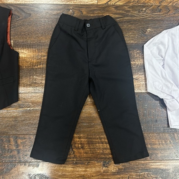 Toddler boys 5 piece tuxedo ring bearer 3T - Picture 6 of 14